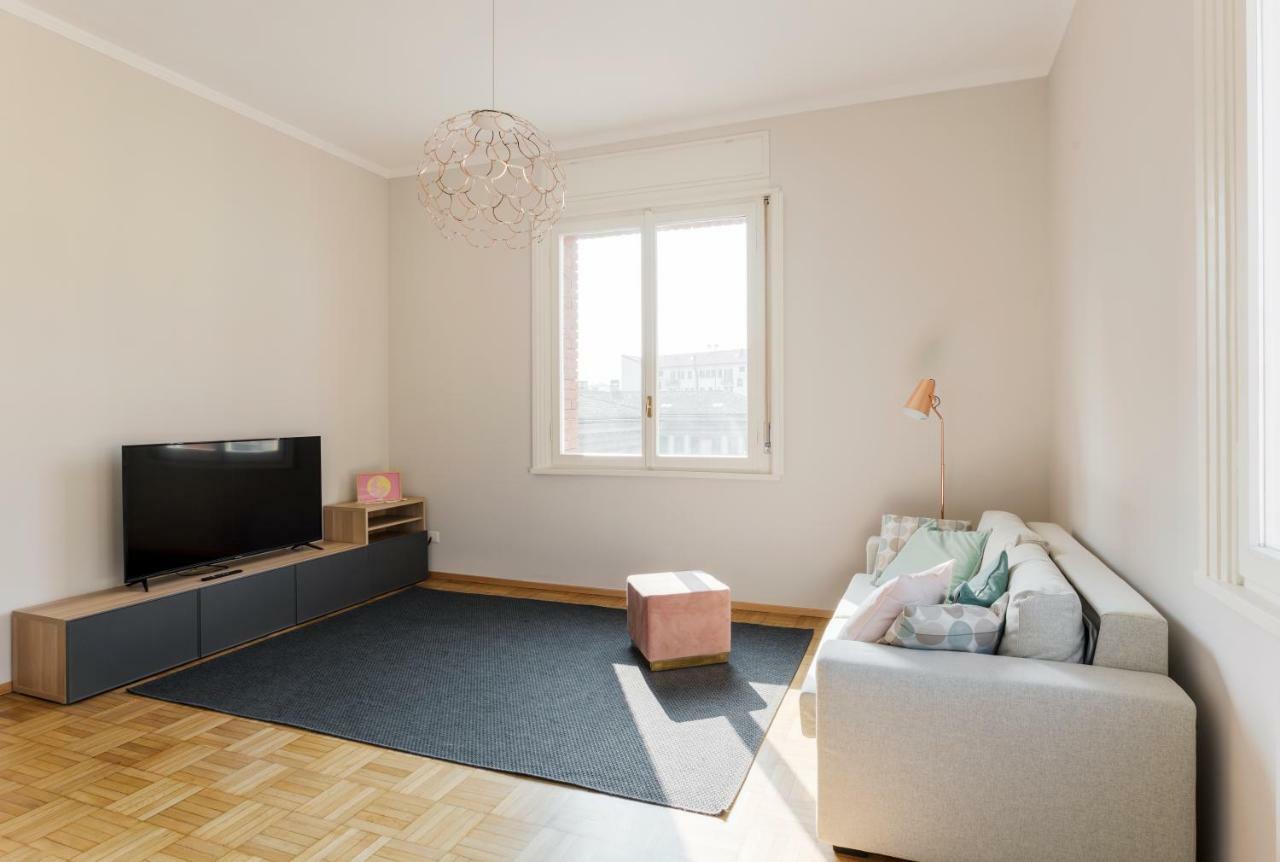 Amazing Apartment With A View Milano Eksteriør billede