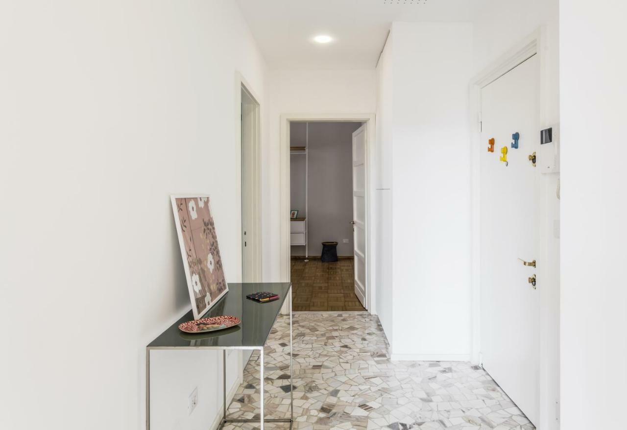 Amazing Apartment With A View Milano Eksteriør billede